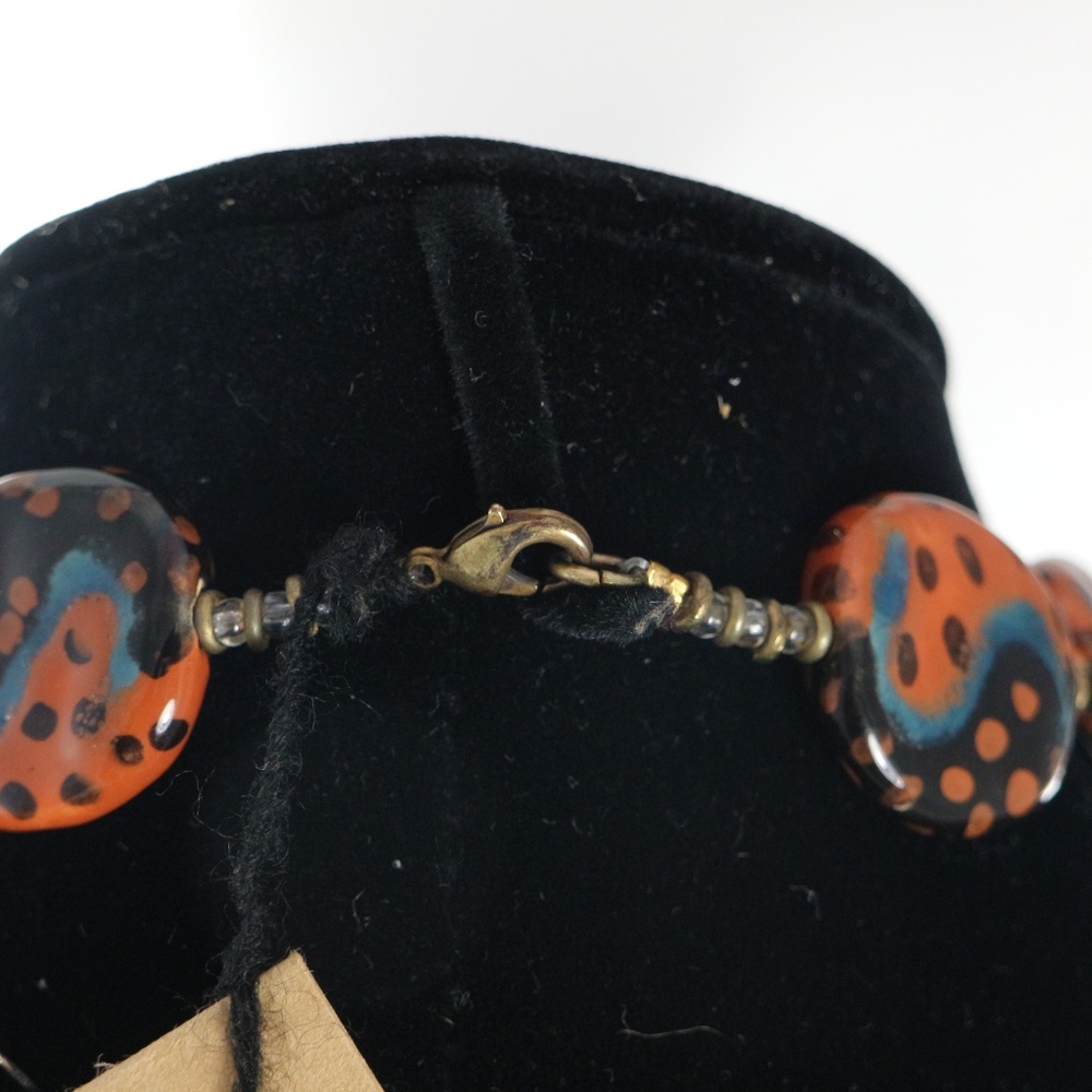 KAZURI Beads Pebbles 18 inch Hand-Made Necklace - Picture 5 of 5